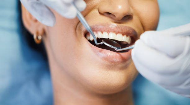 Best Weekend Emergency Dental Services in De Pere, WI